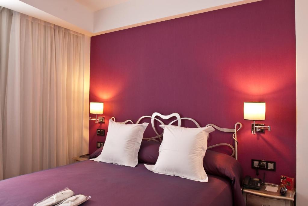 Hotel Infanta Leonor Écija Oda fotoğraf